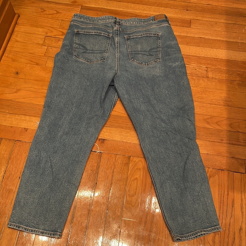 American Eagle Strigid Ripped Mom Jeans in Medium Wash - Picture 6 of 10